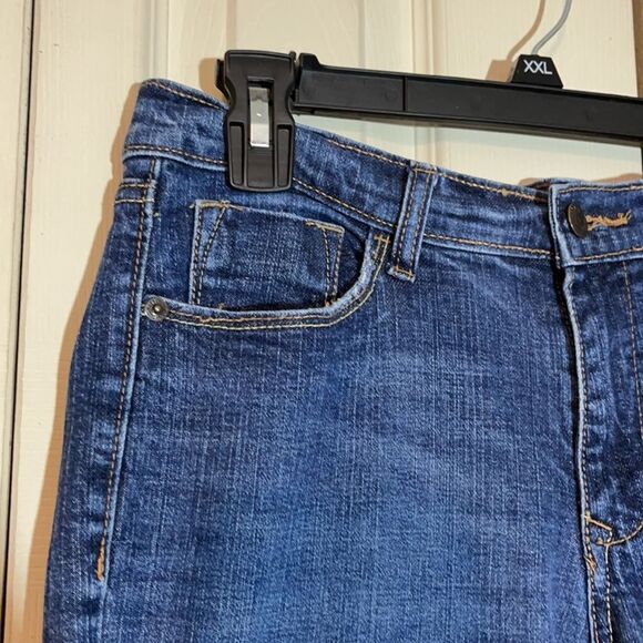 Old Navy Sweetheart Boot Cut Jeans Med Wash 8 - Picture 5 of 16